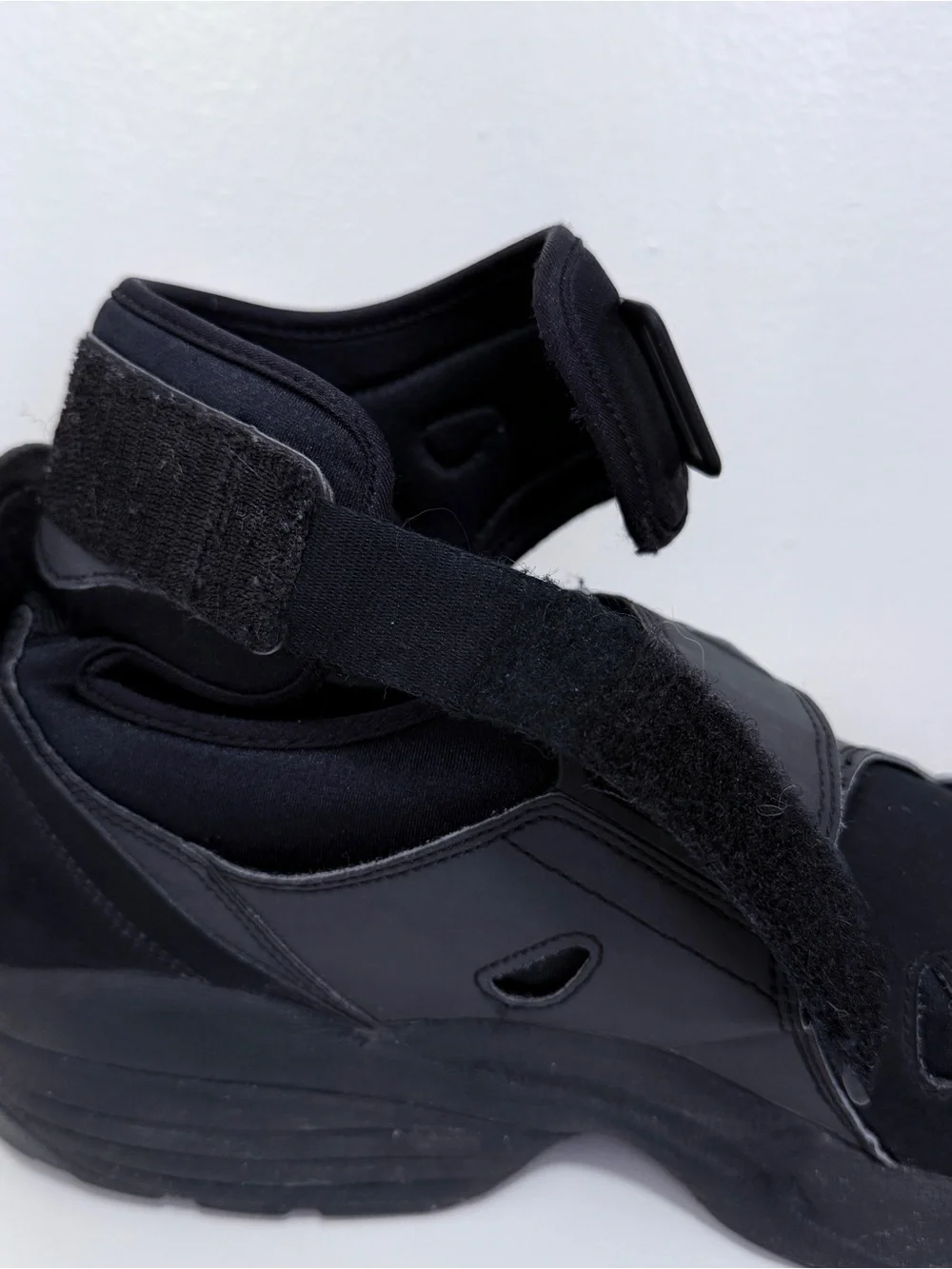 Nike x Comme des Garçons Homme Plus Air Carnivore Triple Black SZ 12 DH0199-001